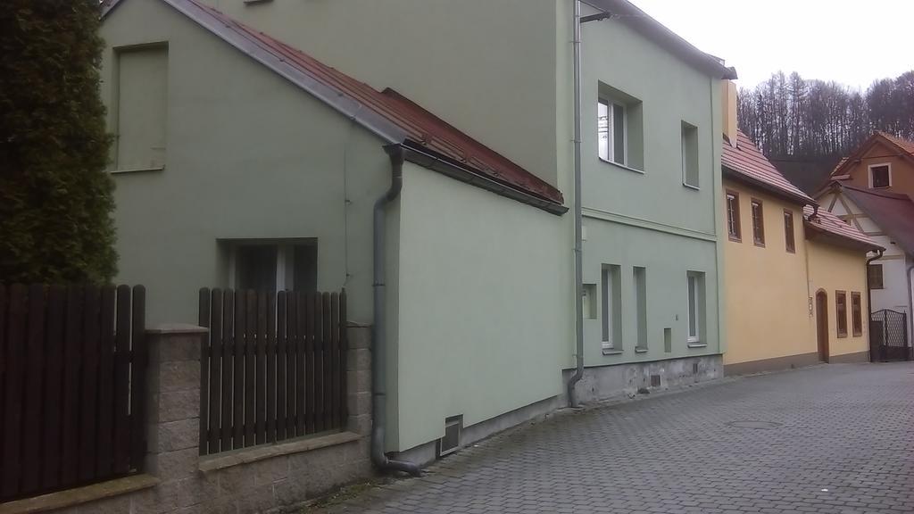 Apartment U Sarky Loket Zewnętrze zdjęcie